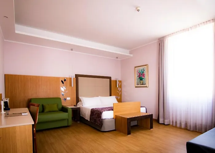 Vibe Nazionale 3* Rome