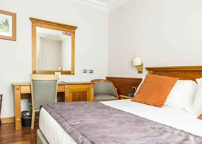 Vibe Nazionale Hotel 3*