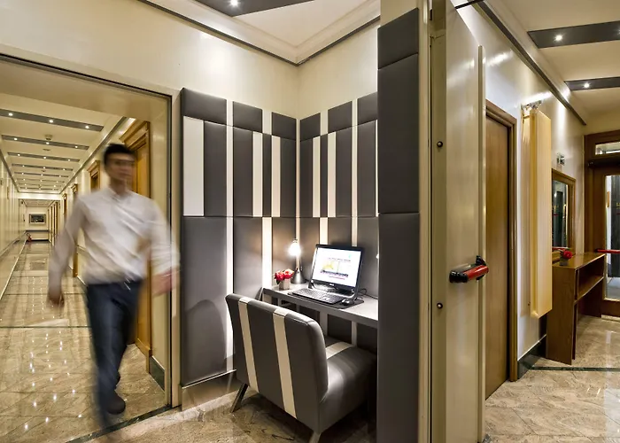 Hotel Vibe Nazionale 3*